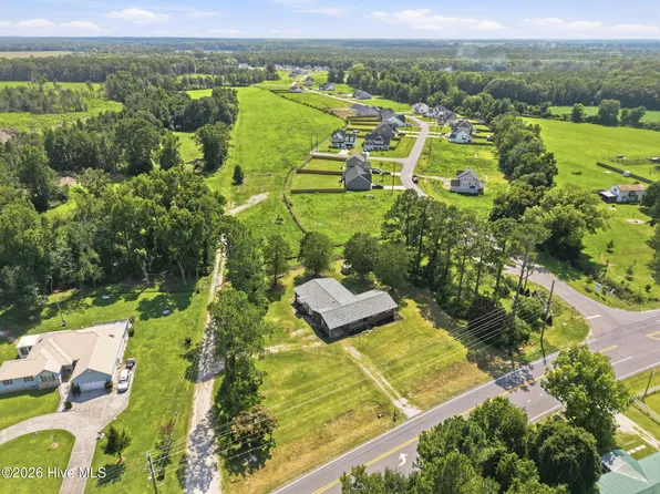 6447 Gum Branch Road, Jacksonville, NC 28540