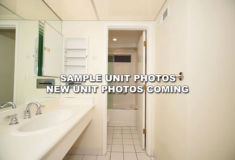 431 Dinahs Ct — Photo 20