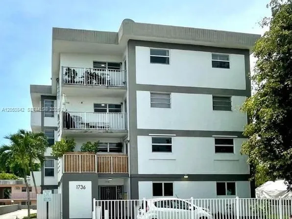 1736 SW 19th St APT 404, Miami, FL 33145