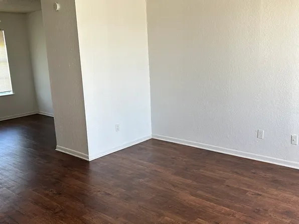 190 Wishing Well Rd #9, West, TX 76691