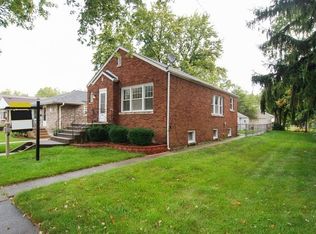 3827 Kemman Ave, Brookfield, IL 60513