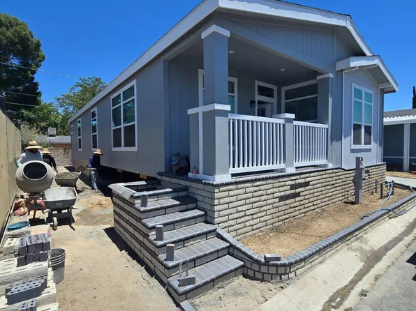 18540 Soledadad Canyon Rd #130, Canyon Country, CA 91351