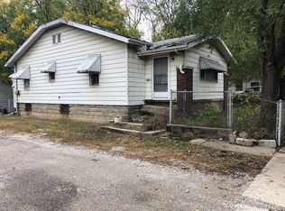 1340 E Garfield Ave, Decatur, IL 62526