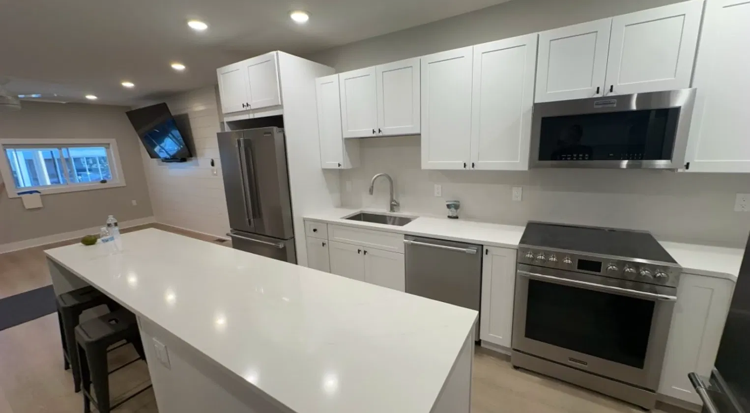 773 Broadway — Photo 1