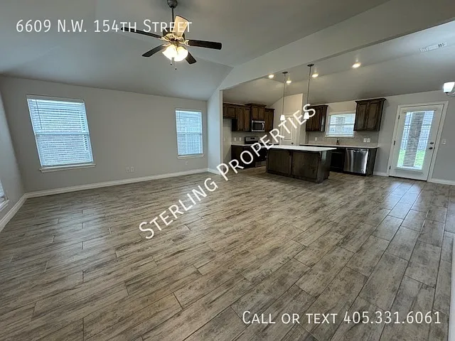 6609 NW 154th St — Photo 12