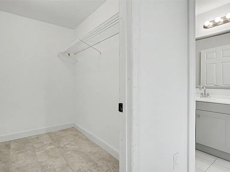 1128 Neville Ave — Photo 17