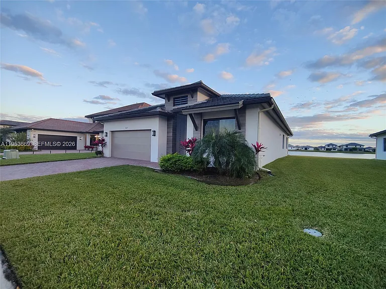 5077 Gambero Way — Photo 3