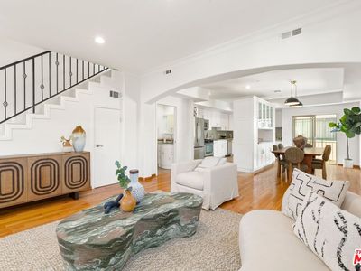 822 N McCadden Pl, Los Angeles, CA, 90038