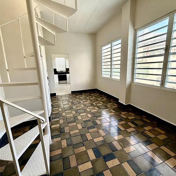 1507 Las Marias — Photo 16