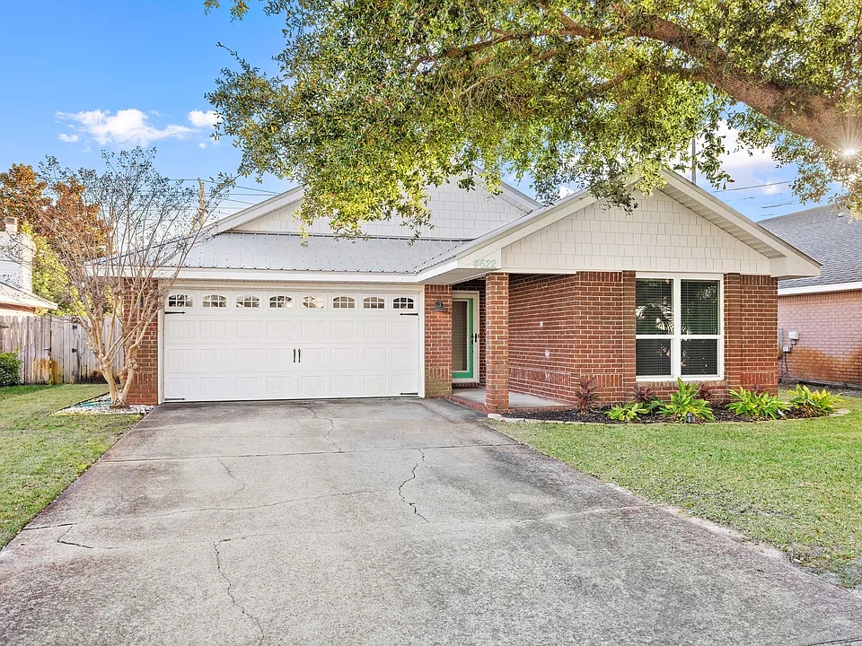 4622 Windstarr Dr