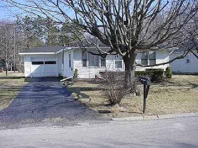 1st image of 15 S Highland Dr