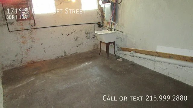 1716 S Bancroft St — Photo 6
