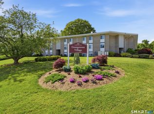 Georgetown Village, New London, CT 06320