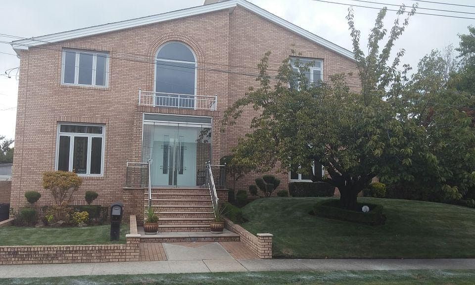 1st image of 7521 Avenue V