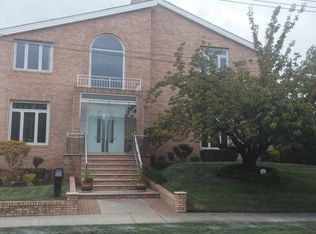 7521 Avenue V, Brooklyn, NY 11234