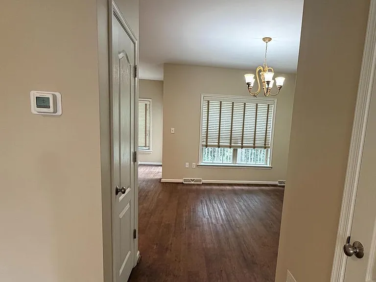 6312 Creekbend Dr — Photo 4