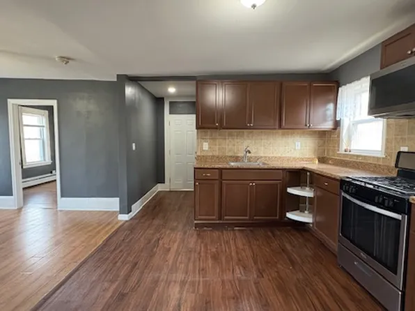 25 Baldwin Ave APT 3, Everett, MA 02149
