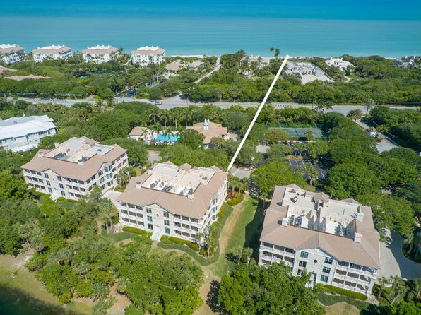 601 N Swim Club Dr
