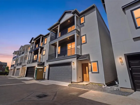 1422 W 34th 1/2 St, Houston, TX 77018