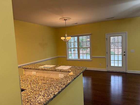 3rd image of 346 Shallowford Reserve Dr