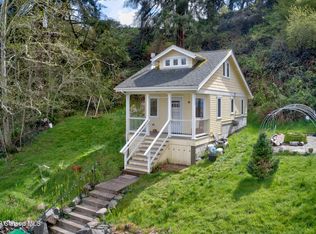 181 Exchange St, Astoria, OR 97103