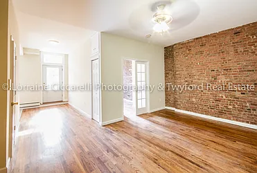 Rented by Twyford Real Estate