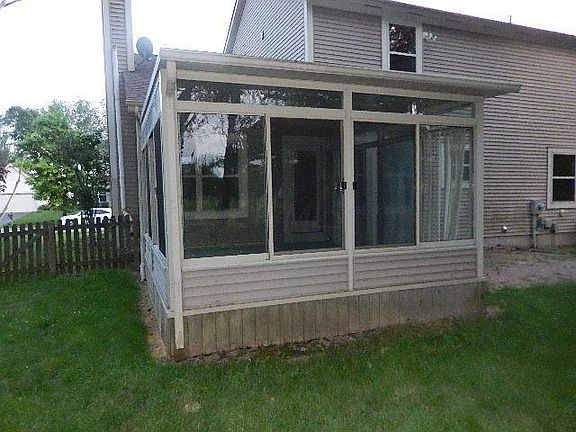 5th image of 7810 Priestley Dr