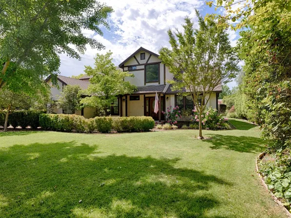 3724 Robertson Ave, Sacramento, CA 95821