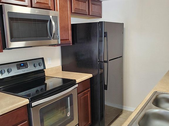 5th image of 17010 E Calle Del Oro APT C