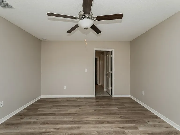 4536 Eternal Prince Dr — Photo 10