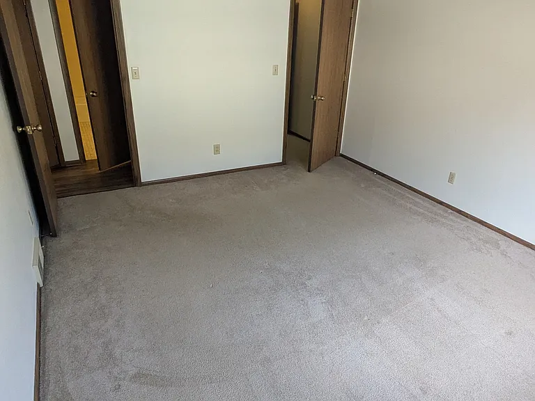 4225 N 104th St #3 — Photo 16