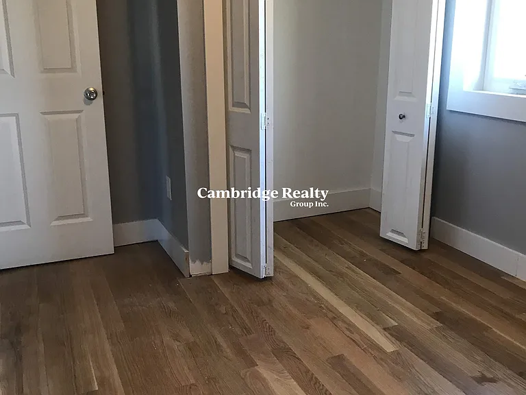 287 Beacon St #2T — Photo 10