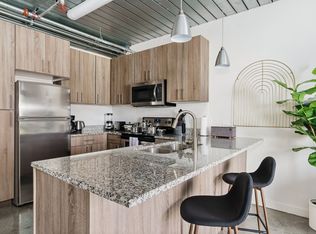 3550 Main St #7405, Houston, TX 77002