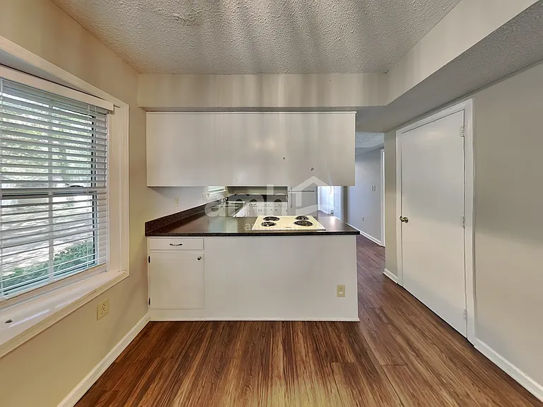 12631 Delman Ln — Photo 4