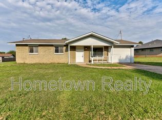 2401 Piccadilly Cir, Moore, OK 73160