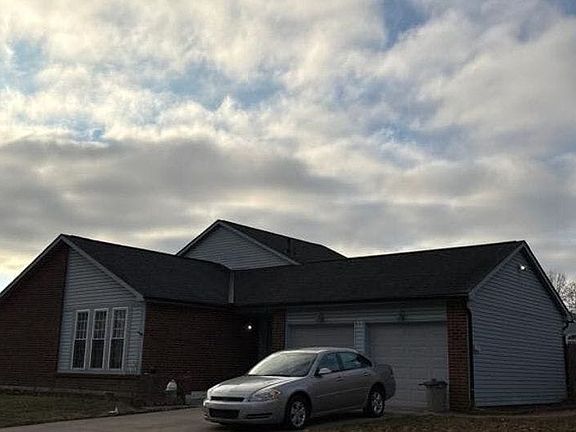 3rd image of 4378 Shirlene Dr