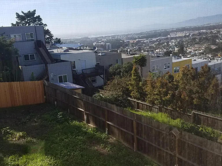 419 Ramsell St — Photo 2