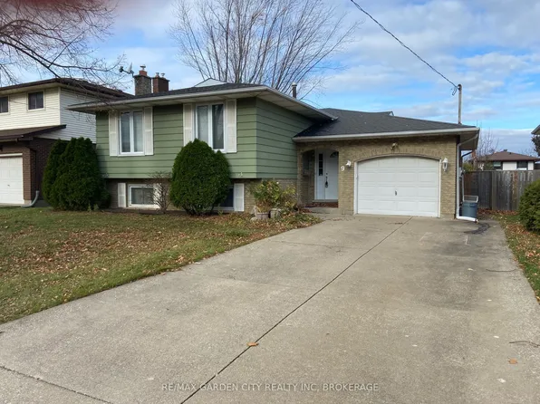 9 Stonegate Dr, Saint Catharines, ON L2P 3K9