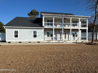 406 Salt Creek Rd, Swansboro, NC 28584