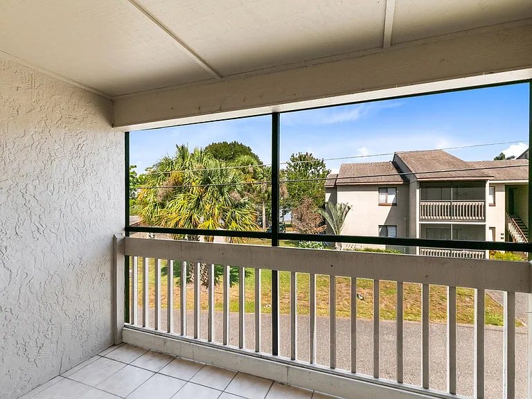 1040 S Buena Vista Dr — Photo 7