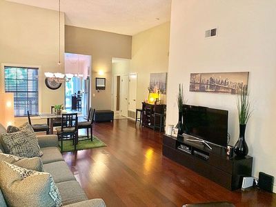 2504 W Macarthur Blvd UNIT J, Santa Ana, CA, 92704