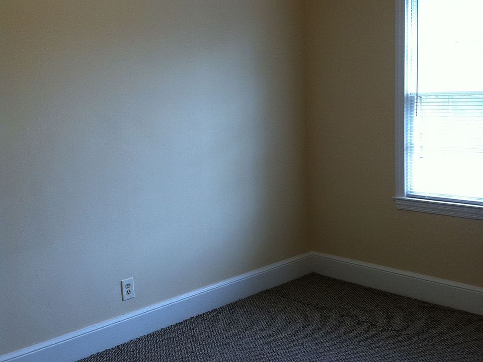 2nd image of 2716-A Fort Bragg Rd