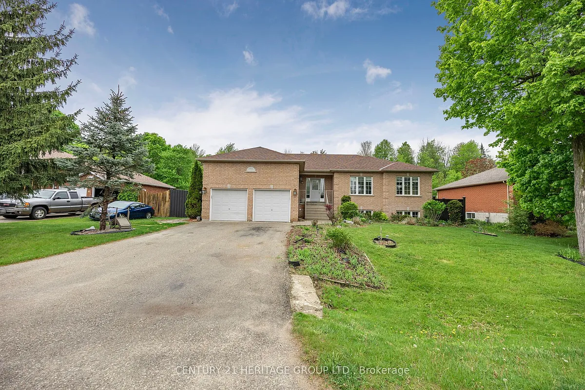 Building Photo - 51 Burbank Cir #BASEMENT