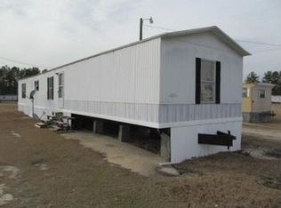 1329 Kenneth St, Spring Lake, NC 28390