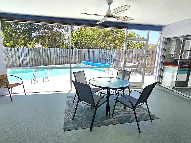 4010 Outer Dr — Photo 16