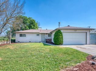 327 N 2nd St, Fowler, CA 93625