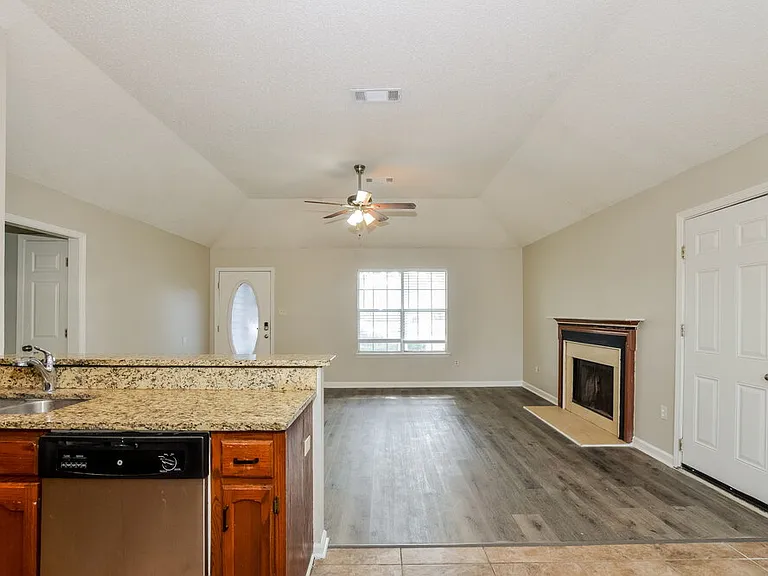 7714 Spring Morning Ct — Photo 5