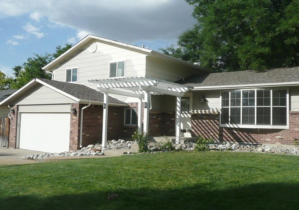 10522 King Ct.