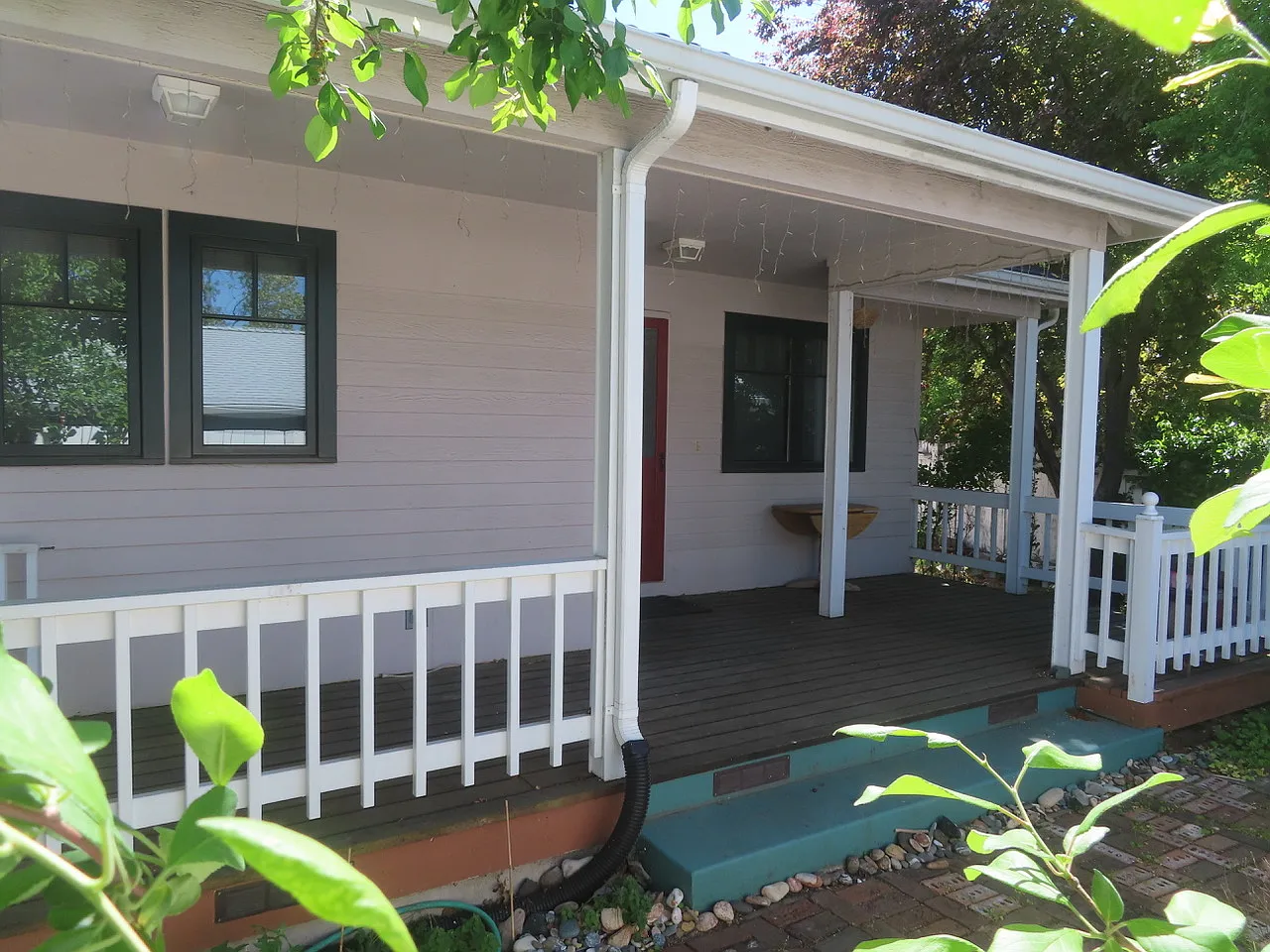 165 4th St photo 1