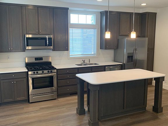 5th image of 14352 Beach Blvd #108